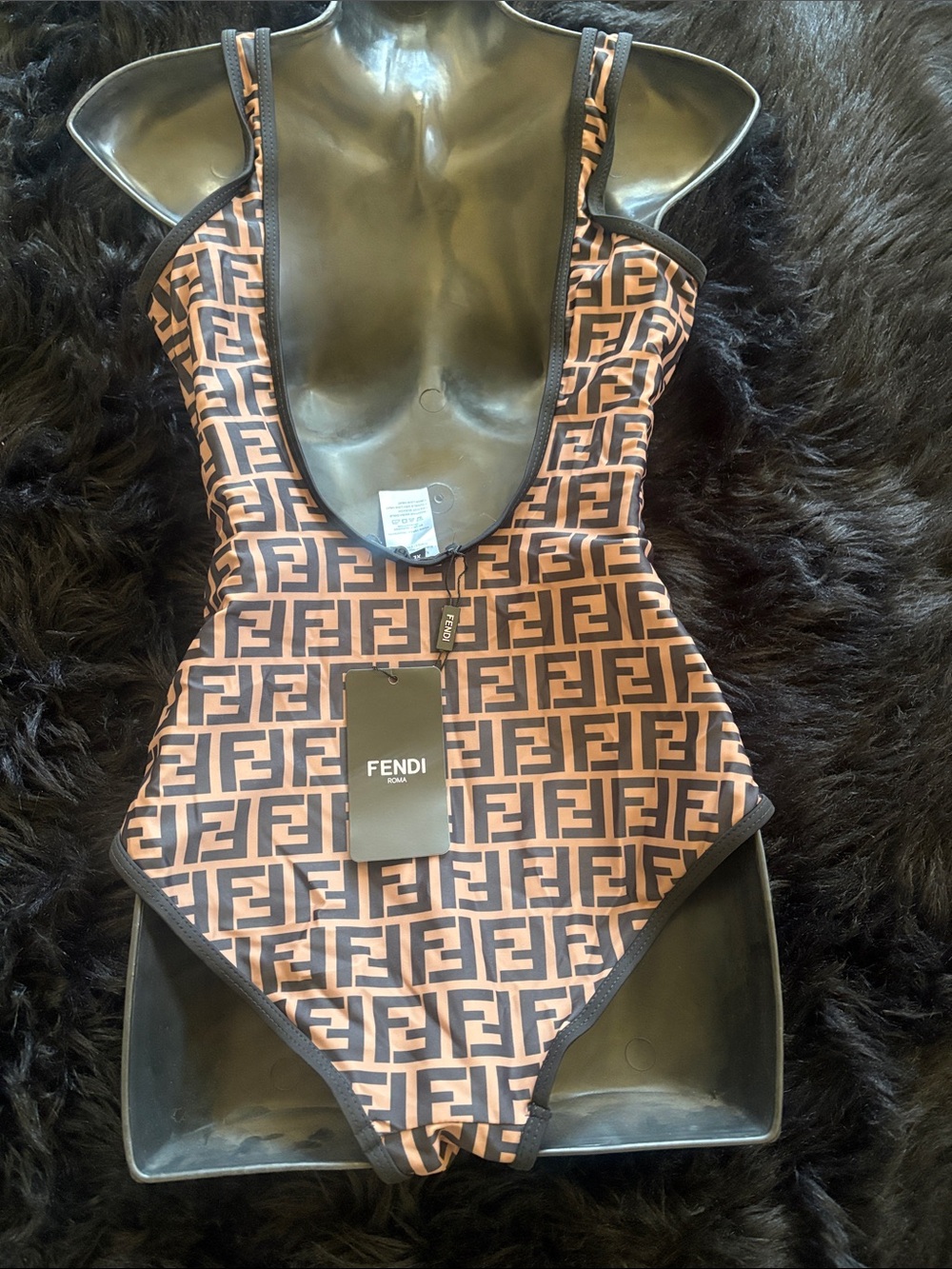 Fendi brown and Black Logo-Print One-Piece swimsuit - Picture 3 of 9